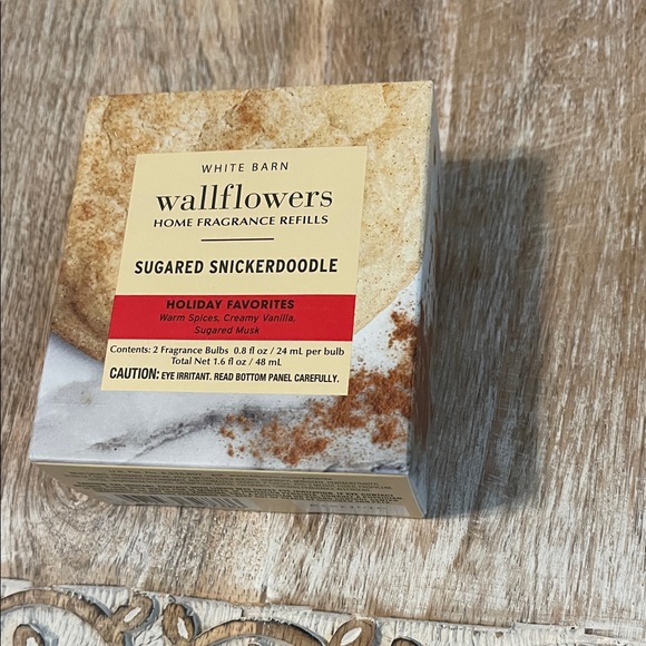 White Barn Sugared Snickerdoodle Wallflowers Refill - Picture 1 of 3